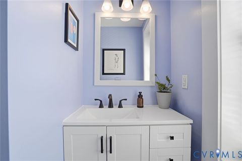 Tiny photo for 2814 W Grace Street, Richmond, VA 23221 (MLS # 2609278)