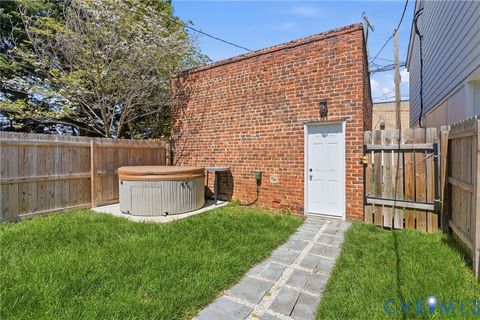 Tiny photo for 2814 W Grace Street, Richmond, VA 23221 (MLS # 2609278)