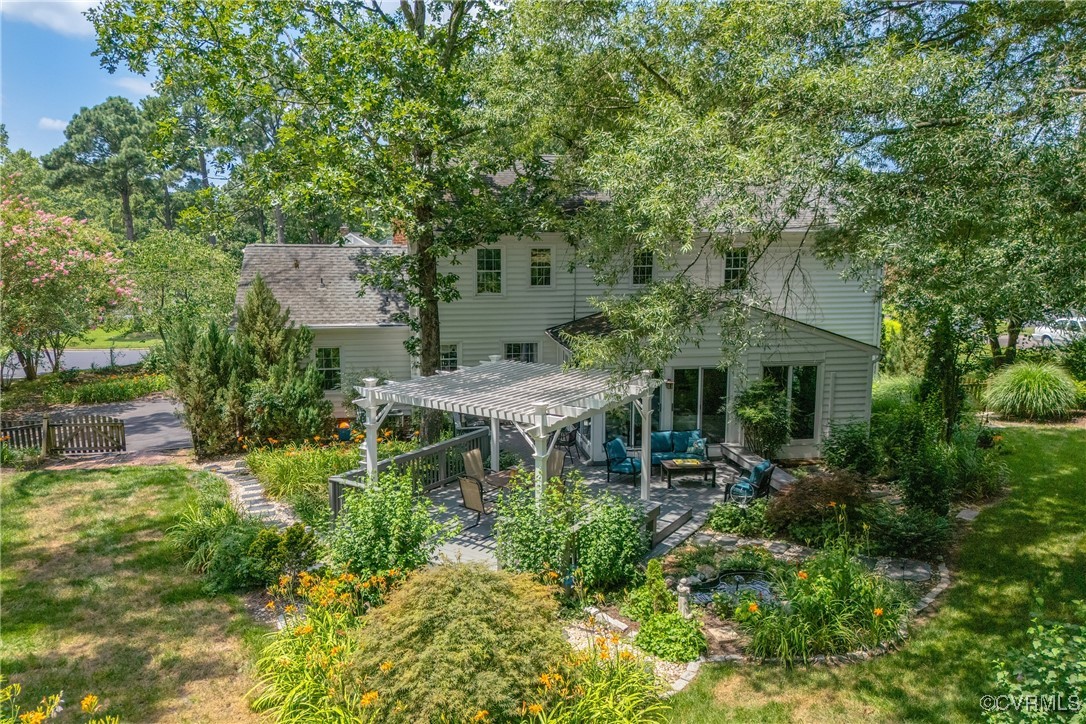 Henrico, Virginia 23238, United States, 4 Bedrooms Bedrooms, ,3 BathroomsBathrooms,Residential,Active,167033