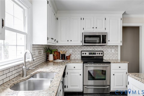 Tiny photo for 12152 Glen Gary Circle, Henrico, VA 23233 (MLS # 2624196)