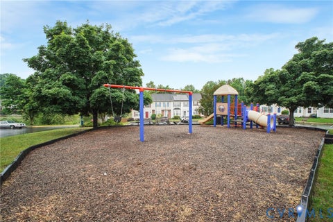 Tiny photo for 405 Donelson Loop, Stafford, VA 22554 (MLS # 2623525)