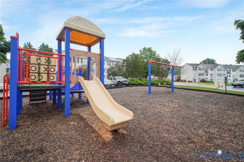 Tiny photo for 405 Donelson Loop, Stafford, VA 22554 (MLS # 2623525)