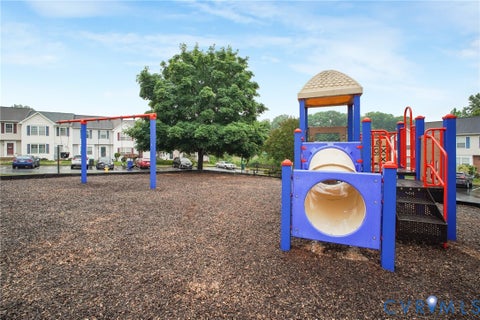 Tiny photo for 405 Donelson Loop, Stafford, VA 22554 (MLS # 2623525)