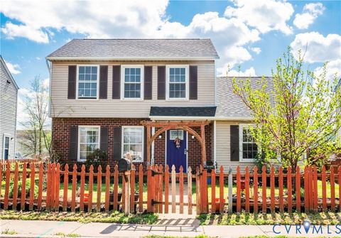 Photo of 1305 CLAIBORNE Street, Richmond, VA 23220 (MLS # 2608616)