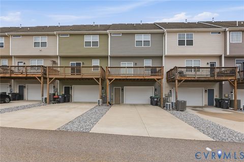 Tiny photo for 17004 Gossamer Drive, Moseley, VA 23120 (MLS # 2609139)