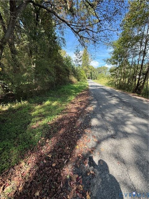 Tiny photo for 5 Macon Lane Lane, New Kent, VA 23124 (MLS # 2527323)