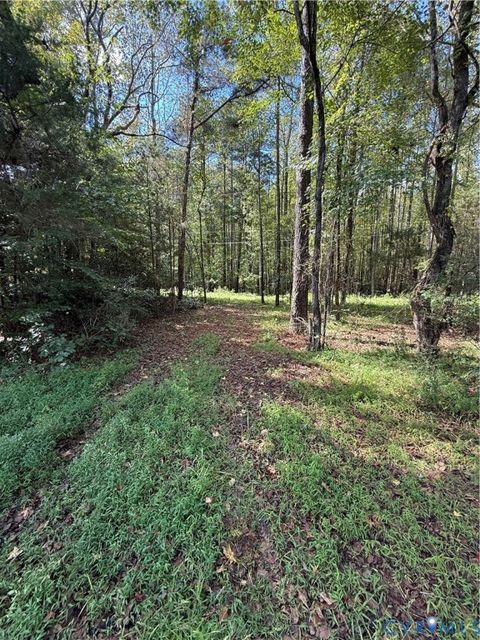 Tiny photo for 5 Macon Lane Lane, New Kent, VA 23124 (MLS # 2527323)
