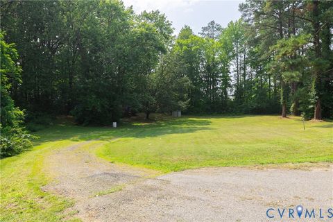Tiny photo for 16531 Mountain Road, Montpelier, VA 23192 (MLS # 2620014)
