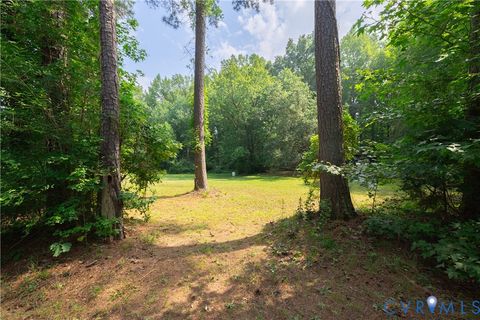 Tiny photo for 16531 Mountain Road, Montpelier, VA 23192 (MLS # 2620014)