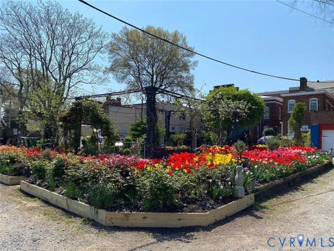 Tiny photo for 2602 Grove AVE #8, Richmond, VA 23220 (MLS # 2626037)