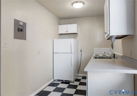 Tiny photo for 2602 Grove AVE #8, Richmond, VA 23220 (MLS # 2626037)