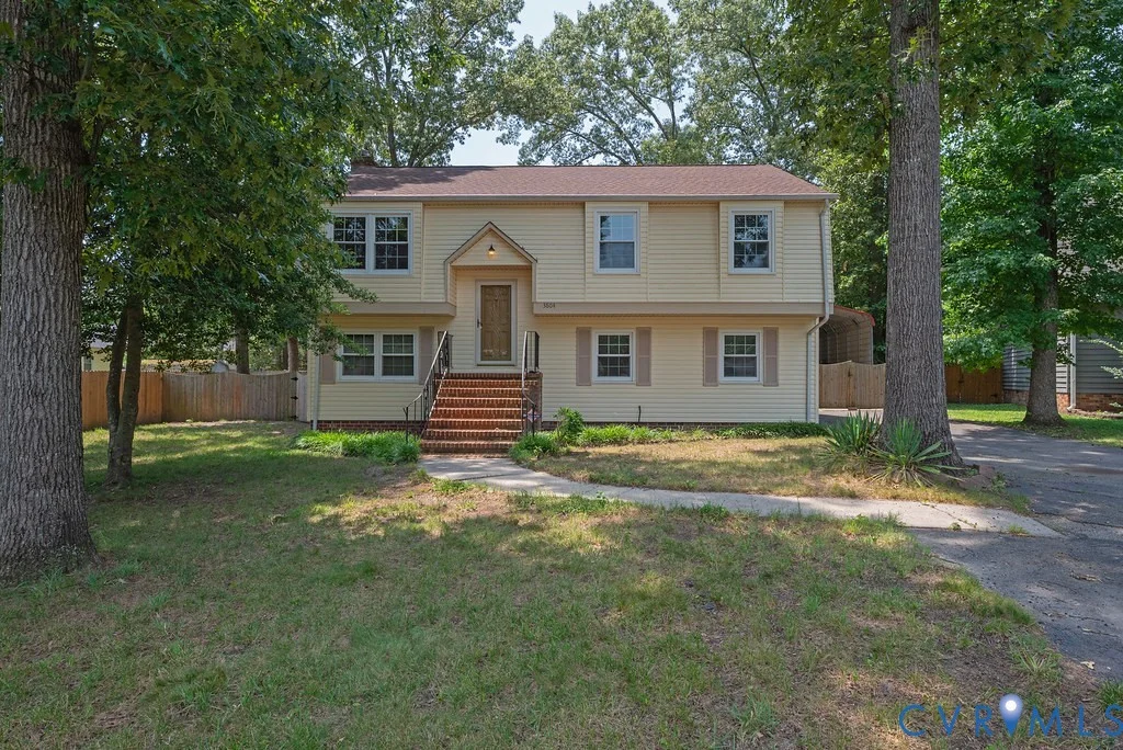 3804 Seasigh Court