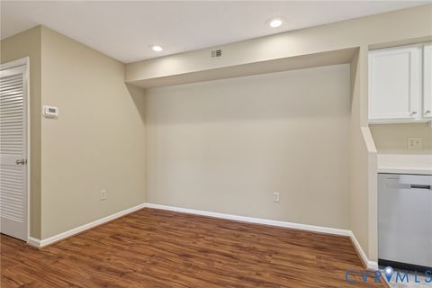 Tiny photo for 4008 Governors Square #1, Williamsburg, VA 23188 (MLS # 2611831)