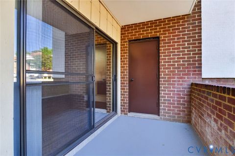 Tiny photo for 4008 Governors Square #1, Williamsburg, VA 23188 (MLS # 2611831)