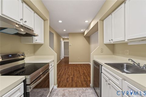 Tiny photo for 4008 Governors Square #1, Williamsburg, VA 23188 (MLS # 2611831)