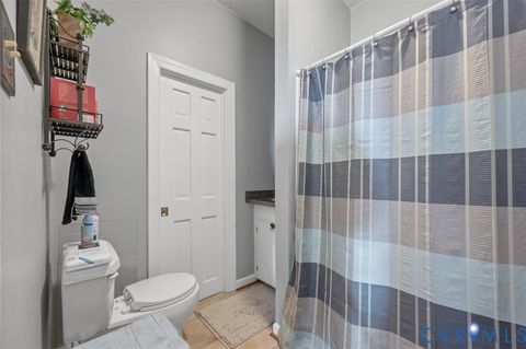 Tiny photo for 517 Longwood Avenue, Bedford, VA 24523 (MLS # 2608730)