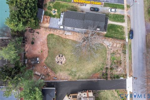 Tiny photo for 517 Longwood Avenue, Bedford, VA 24523 (MLS # 2608730)