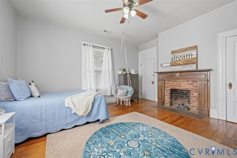 Tiny photo for 517 Longwood Avenue, Bedford, VA 24523 (MLS # 2608730)