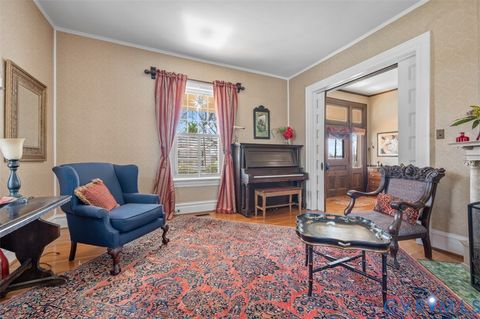 Tiny photo for 517 Longwood Avenue, Bedford, VA 24523 (MLS # 2608730)