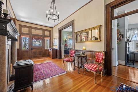 Tiny photo for 517 Longwood Avenue, Bedford, VA 24523 (MLS # 2608730)