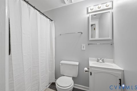 Tiny photo for 517 Longwood Avenue, Bedford, VA 24523 (MLS # 2608730)