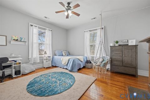 Tiny photo for 517 Longwood Avenue, Bedford, VA 24523 (MLS # 2608730)