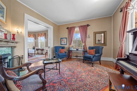 Tiny photo for 517 Longwood Avenue, Bedford, VA 24523 (MLS # 2608730)