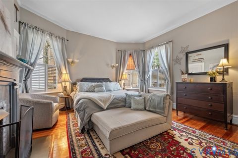 Tiny photo for 517 Longwood Avenue, Bedford, VA 24523 (MLS # 2608730)