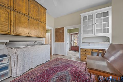 Tiny photo for 517 Longwood Avenue, Bedford, VA 24523 (MLS # 2608730)