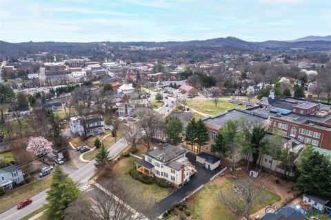 Tiny photo for 517 Longwood Avenue, Bedford, VA 24523 (MLS # 2608730)