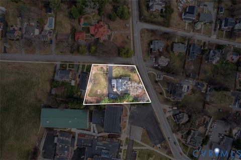 Tiny photo for 517 Longwood Avenue, Bedford, VA 24523 (MLS # 2608730)