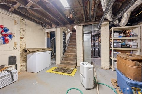 Tiny photo for 517 Longwood Avenue, Bedford, VA 24523 (MLS # 2608730)