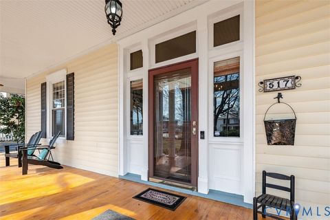 Tiny photo for 517 Longwood Avenue, Bedford, VA 24523 (MLS # 2608730)