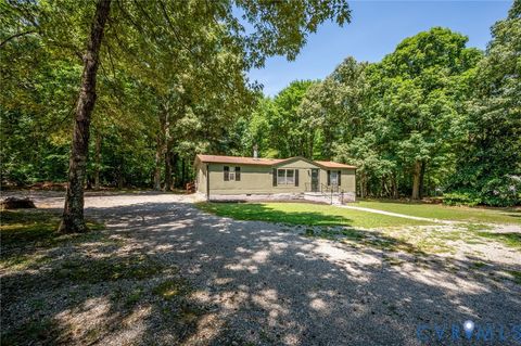 Tiny photo for 3877 Maidens Road, Powhatan, VA 23139 (MLS # 2616962)