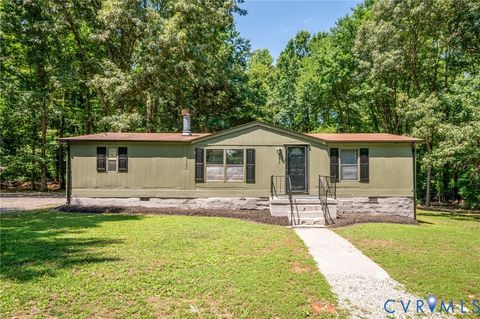 Photo of 3877 Maidens Road, Powhatan, VA 23139 (MLS # 2616962)