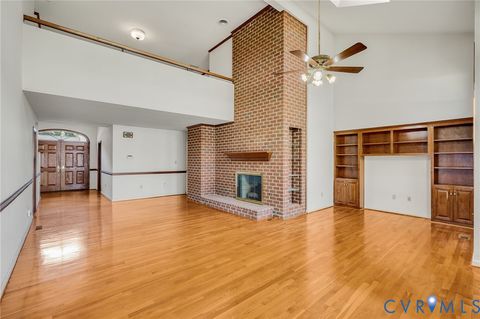 Tiny photo for 164 Breezy Hill Drive, Colonial Heights, VA 23834 (MLS # 2618279)