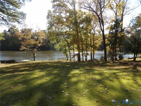 Tiny photo for 104 Swift Creek Lane, Colonial Heights, VA 23834 (MLS # 2530580)