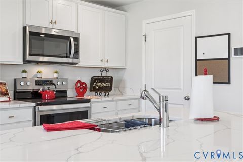 Tiny photo for 7370 Fougere Place, New Kent, VA 23124 (MLS # 2529217)