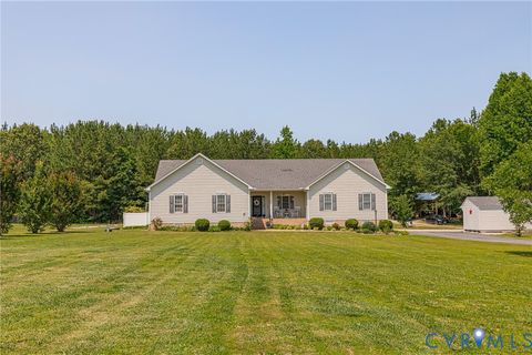 Photo of 3860 Willow Creek Drive, Disputanta, VA 23842 (MLS # 2606897)
