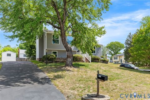 Photo of 7480 Overlook Drive, Mechanicsville, VA 23111 (MLS # 2611297)