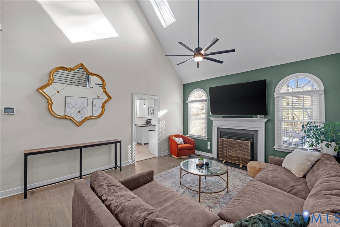 9008 Kings Charter Drive