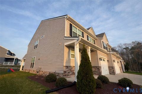 Tiny photo for 2211 Nightfall Dr Dr, Chesterfield, VA 22336 (MLS # 2607334)