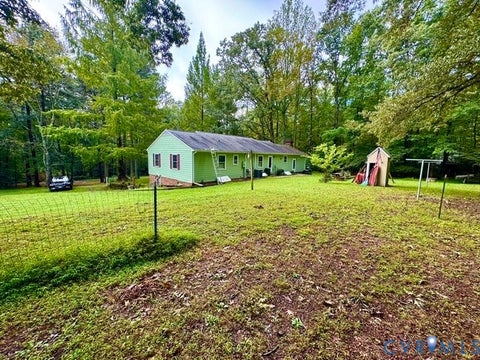Tiny photo for 993 Venter Road, King William, VA 23009 (MLS # 2627021)