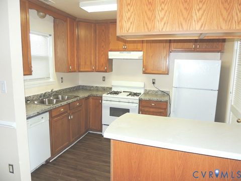 Tiny photo for 9 Jarratt Court, Petersburg, VA 23803 (MLS # 2529350)