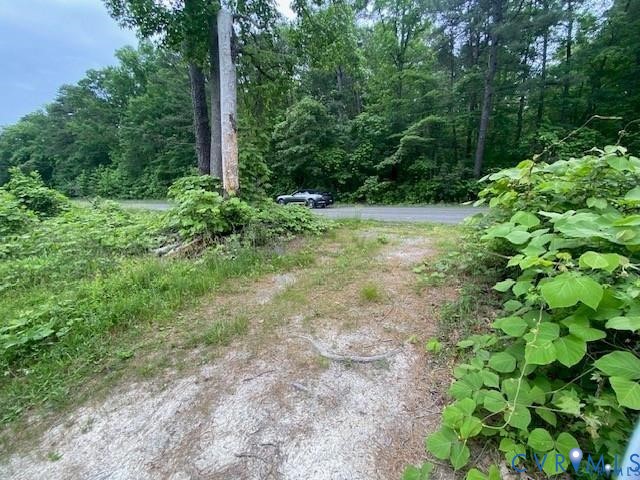 00 Davis HWY Drive