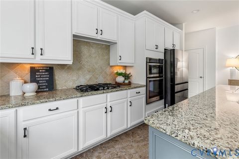 Tiny photo for 16400 Orchard Tavern Place, Moseley, VA 23120 (MLS # 2527427)
