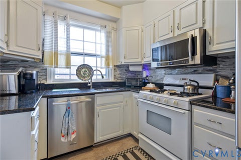 Tiny photo for 2606 Park Avenue #U6, Richmond, VA 23220 (MLS # 2626816)