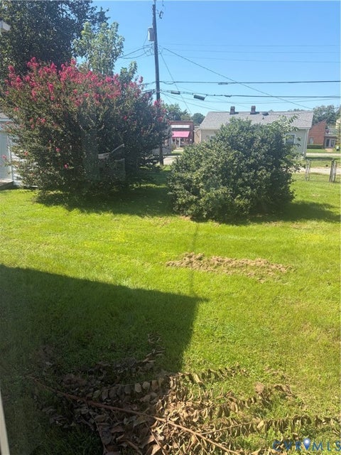 Tiny photo for 402 N 5th Avenue, Hopewell, VA 23860 (MLS # 2625591)