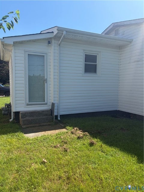 Tiny photo for 402 N 5th Avenue, Hopewell, VA 23860 (MLS # 2625591)