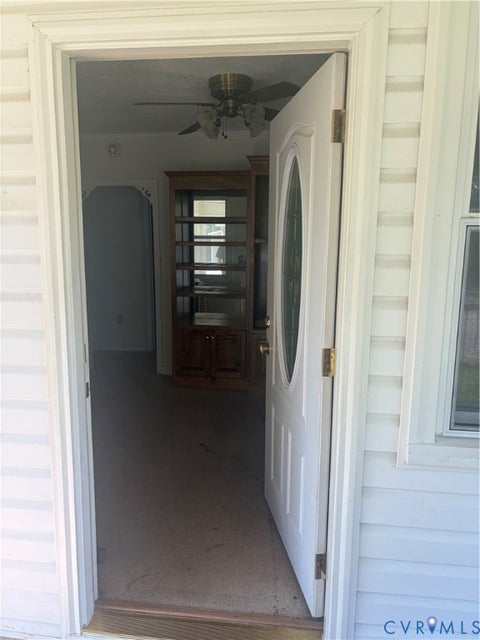 Tiny photo for 402 N 5th Avenue, Hopewell, VA 23860 (MLS # 2625591)